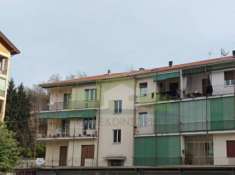 Foto Appartamento di 85 m con 5 locali in vendita a Borgosesia