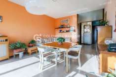 Foto Appartamento di 87 m con 2 locali in vendita a Milano