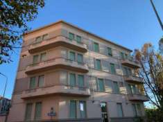 Foto Appartamento di 87 m con 3 locali e box auto in vendita a Alessandria