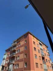 Foto Appartamento di 90 m con 3 locali e box auto doppio in vendita a Asti