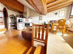 Foto Appartamento di 90 m con 3 locali in vendita a Castione della Presolana