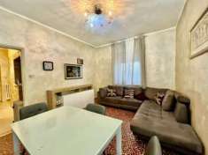 Foto Appartamento di 90 m con 3 locali in vendita a Cuneo