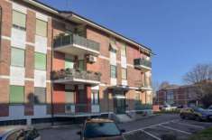 Foto Appartamento di 92 m con 4 locali in vendita a Torino