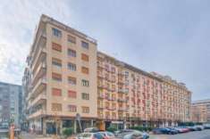 Foto Appartamento di 93 m con 4 locali in vendita a Torino