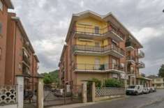 Foto Appartamento di 94 m con 4 locali e box auto in vendita a Cavagnolo