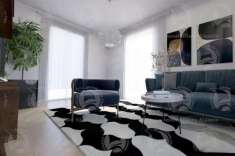 Foto Appartamento di 95 mq in centro con 5 balconi