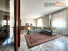 Foto Appartamento in Buone condizioni in vendita Piacenza  