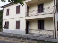 Foto Appartamento in casa bifamiliare Zeri loc Antara (MS)
