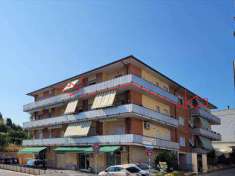 Foto Appartamento in Vendita, 104 mq (San Benedetto del Tronto)