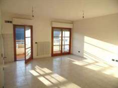 Foto Appartamento in Vendita, 2 Locali, 1 Camera, 60 mq (AULLA)