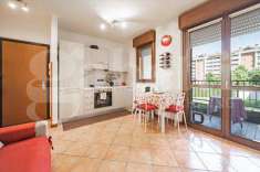 Foto Appartamento in Vendita, 2 Locali, 45 mq (Rozzano)