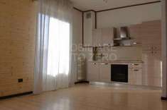 Foto Appartamento in Vendita, 2 Locali, 48 mq (Parma)