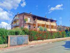 Foto Appartamento in Vendita, 2 Locali, 50 mq (Deruta)