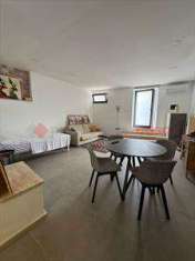 Foto Appartamento in Vendita, 2 Locali, 50 mq (Minturno)