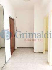 Foto Appartamento in Vendita, 2 Locali, 50 mq (Roma)