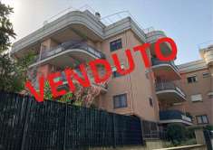 Foto Appartamento in Vendita, 2 Locali, 53 mq (Roma)