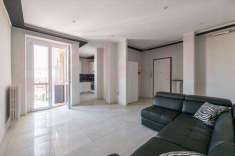 Foto Appartamento in Vendita, 2 Locali, 68 mq (Torino)