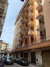 Foto Appartamento in Vendita, 2 Locali, 70 mq (Battipaglia)