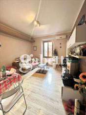 Foto Appartamento in Vendita, 2 Locali, 70 mq (Roma)