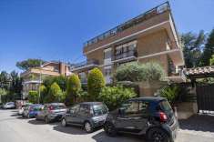 Foto Appartamento in Vendita, 2 Locali, 72 mq (Roma)