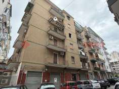 Foto Appartamento in Vendita, 2 Locali, 75 mq (Taranto)