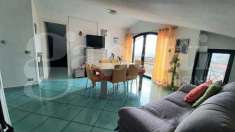 Foto Appartamento in Vendita, 2 Locali, 94 mq (Teano)