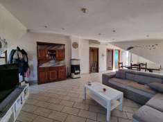 Foto Appartamento in Vendita, 3 Locali, 100 mq (Aprilia)