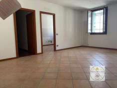 Foto Appartamento in Vendita, 3 Locali, 100 mq (Monselice   Centro)