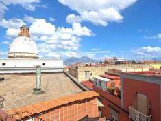 Foto Appartamento in Vendita, 3 Locali, 100 mq (Napoli)