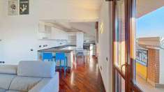 Foto Appartamento in Vendita, 3 Locali, 100 mq (Pregnana Milanese)