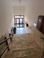 Foto Appartamento in Vendita, 3 Locali, 107 mq (Brindisi)