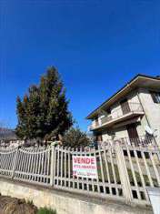 Foto Appartamento in Vendita, 3 Locali, 110 mq (Dronero)