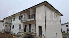 Foto Appartamento in Vendita, 3 Locali, 110 mq (Rottofreno)