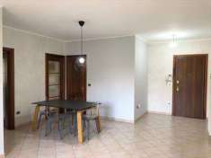 Foto Appartamento in Vendita, 3 Locali, 2 Camere, 100 mq (VIADANA)