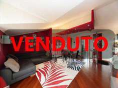 Foto Appartamento in Vendita, 3 Locali, 2 Camere, 102 mq (VILLASANTA)