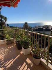 Foto Appartamento in Vendita, 3 Locali, 2 Camere, 115 mq (SANREMO)