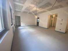 Foto Appartamento in Vendita, 3 Locali, 2 Camere, 175 mq (MANTOVA CEN