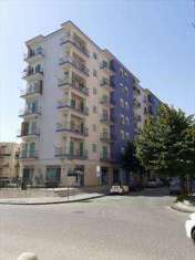 Foto Appartamento in Vendita, 3 Locali, 2 Camere, 180 mq (SAN CATALDO