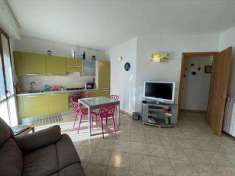 Foto Appartamento in Vendita, 3 Locali, 2 Camere, 60 mq (FOLLONICA CO