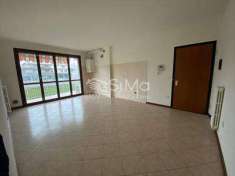 Foto Appartamento in Vendita, 3 Locali, 2 Camere, 66 mq (CENTO)
