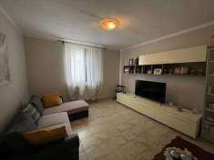 Foto Appartamento in Vendita, 3 Locali, 2 Camere, 75 mq (GAMBOLO')