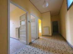 Foto Appartamento in Vendita, 3 Locali, 2 Camere, 75 mq (VITERBO CENT