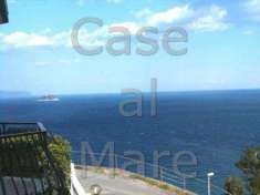 Foto Appartamento in Vendita, 3 Locali, 2 Camere, 80 mq (LAIGUEGLIA)