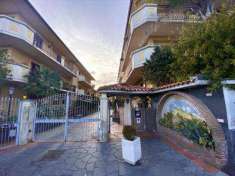 Foto Appartamento in Vendita, 3 Locali, 2 Camere, 85 mq (TREMESTIERI