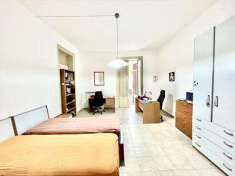 Foto Appartamento in Vendita, 3 Locali, 2 Camere, 90 mq (PALERMO CORS