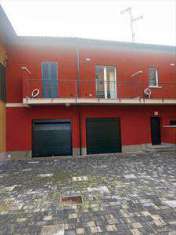 Foto Appartamento in Vendita, 3 Locali, 2 Camere, 93 mq (OSIO SOTTO)