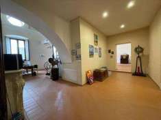 Foto Appartamento in Vendita, 3 Locali, 230 mq (L'Aquila)