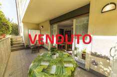 Foto Appartamento in Vendita, 3 Locali, 3 Camere, 119 mq (VILLASANTA)