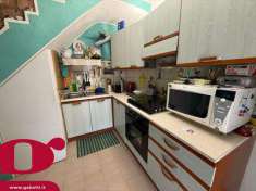 Foto Appartamento in Vendita, 3 Locali, 57 mq (Dolcedo)