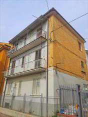 Foto Appartamento in Vendita, 3 Locali, 65 mq (Eboli   Centro)